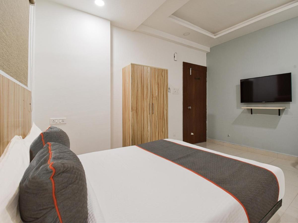 Oyo Townhouse 498 Hotel Western נאגפור מראה חיצוני תמונה