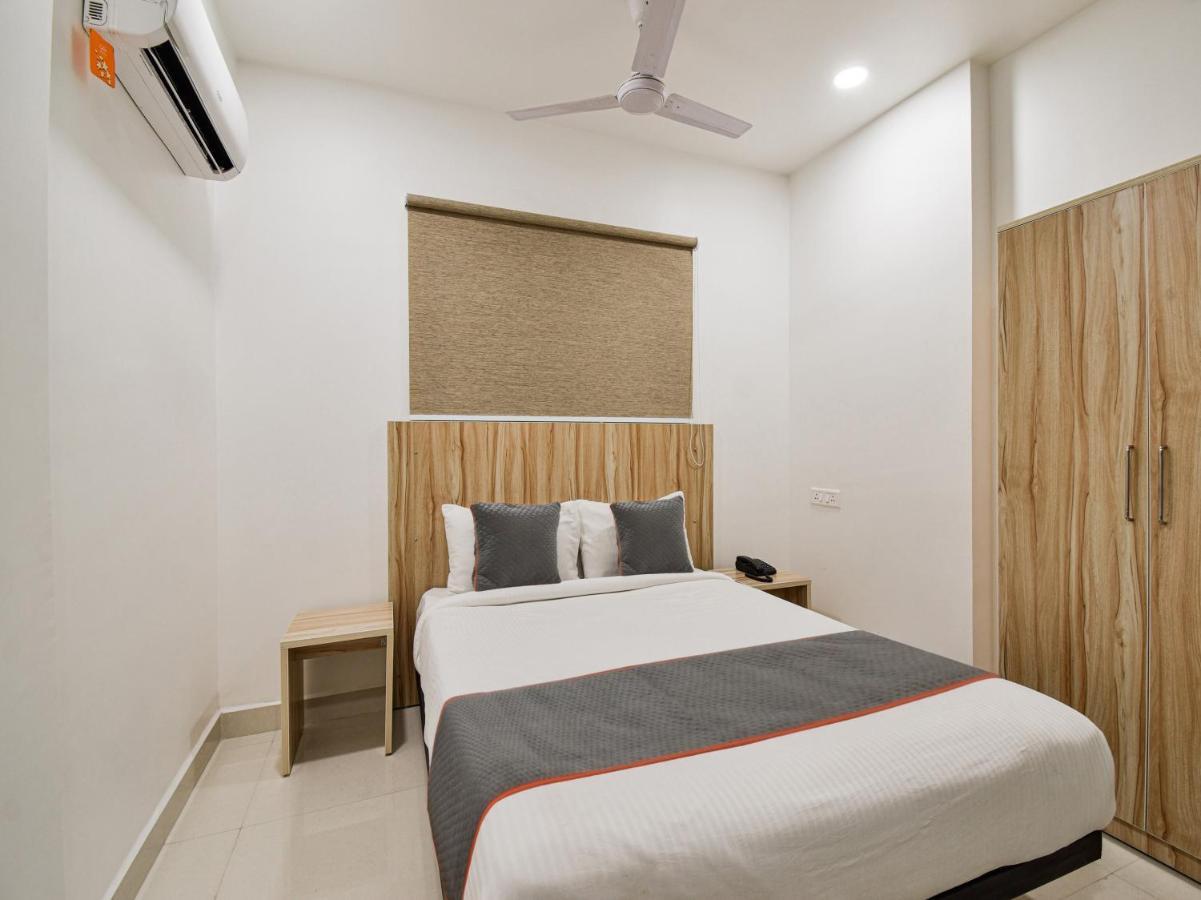 Oyo Townhouse 498 Hotel Western נאגפור מראה חיצוני תמונה